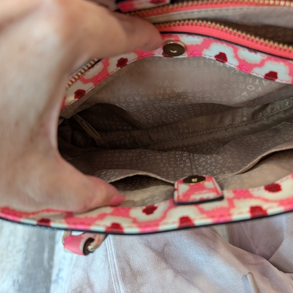 Kate Spade Pink and White Purse - Picture 15 of 15